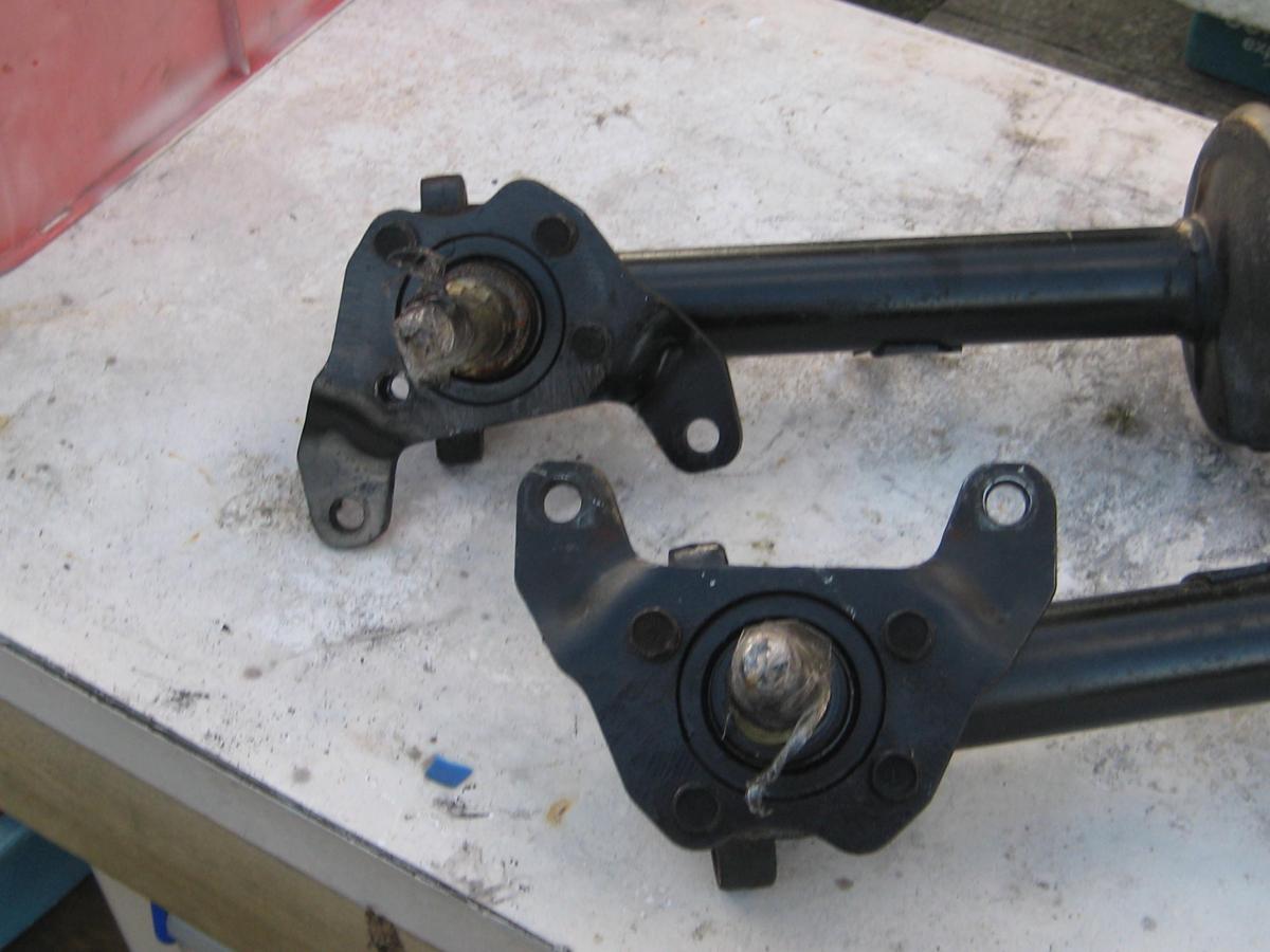 Ke70 Struts W/king Springs & Ae86 Caliper Brackets For Sale Car